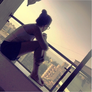 Trisha Krishnan feet photo thumbnail