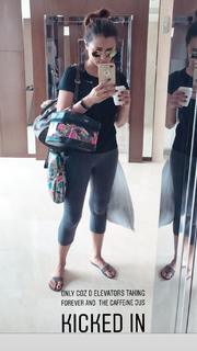 Trisha Krishnan feet photo thumbnail