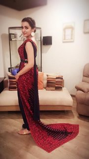 Trisha Krishnan feet photo thumbnail