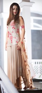 Trisha Krishnan feet photo thumbnail