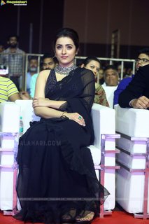 Trisha Krishnan feet photo thumbnail
