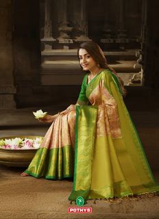 Trisha Krishnan feet photo thumbnail