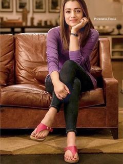 Trisha Krishnan feet photo thumbnail
