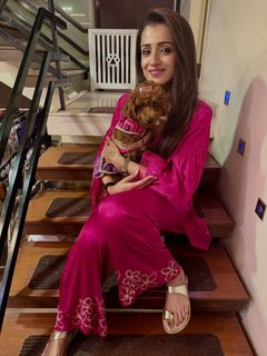 Trisha Krishnan feet photo thumbnail