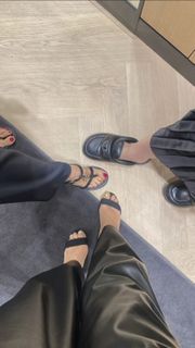 Trisha Krishnan feet photo 9