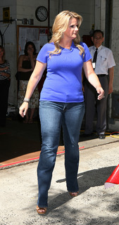 Trisha Yearwood feet photo 1