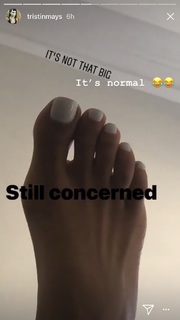 Tristin Mays feet photo thumbnail