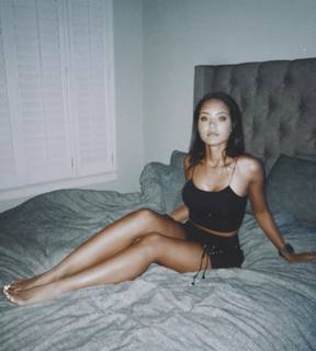Tristin Mays feet photo thumbnail