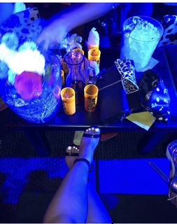 Tristin Mays feet photo thumbnail