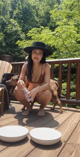 Tristin Mays feet photo thumbnail