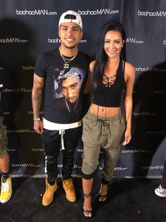 Tristin Mays feet photo thumbnail