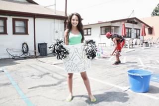 Tristin Mays feet photo thumbnail