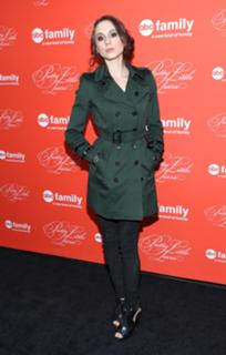 Troian Bellisario feet photo thumbnail