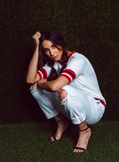 Troian Bellisario feet photo thumbnail