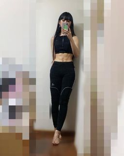 Tsukishiro Himari feet photo thumbnail