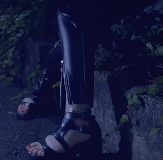 Tsukishiro Himari feet photo thumbnail