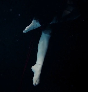 Tsukishiro Himari feet photo thumbnail