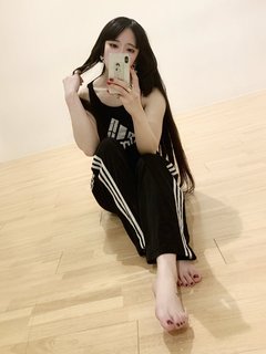 Tsukishiro Himari feet photo thumbnail
