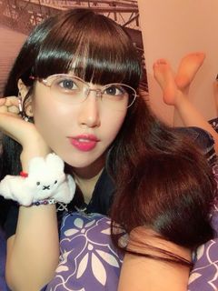 Tsukishiro Himari feet photo thumbnail