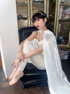 Tsukishiro Himari feet photo thumbnail