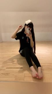 Tsukishiro Himari feet photo thumbnail