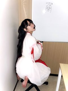 Tsukishiro Himari feet photo 15