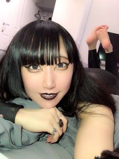 Tsukishiro Himari feet photo 2