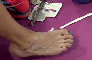 Tsvetana Pironkova feet photo 2
