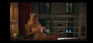 Tuba Büyüküstün feet photo 5