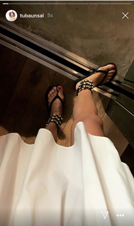 Tuba Ünsal feet photo 17