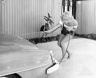 Tuesday Weld feet photo 14