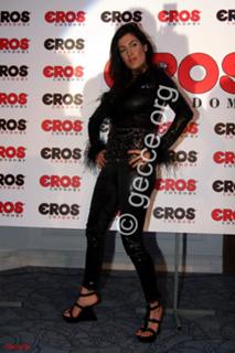 Tugba Ekinci feet photo 6