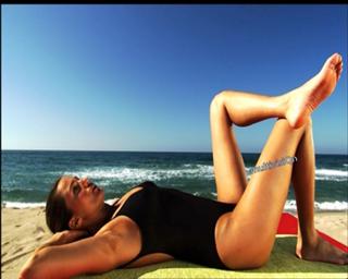 Tugba Özay feet photo 16