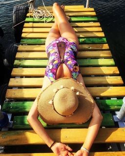 Tugba Özay feet photo 18