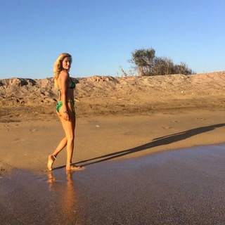 Tugba Özay feet photo 18