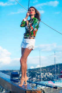Tugba Özay feet photo 14