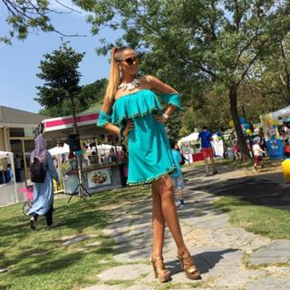 Tugce Ozbudak feet photo thumbnail