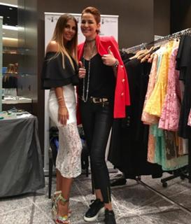 Tugce Ozbudak feet photo thumbnail