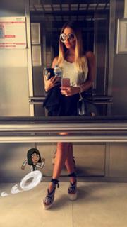 Tugce Ozbudak feet photo thumbnail