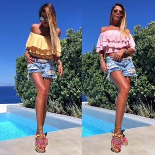 Tugce Ozbudak feet photo thumbnail