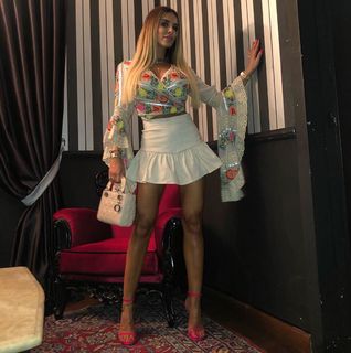 Tugce Ozbudak feet photo thumbnail