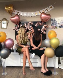 Tugce Ozbudak feet photo thumbnail