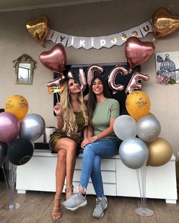 Tugce Ozbudak feet photo thumbnail