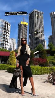 Tugce Ozbudak feet photo thumbnail