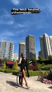 Tugce Ozbudak feet photo thumbnail