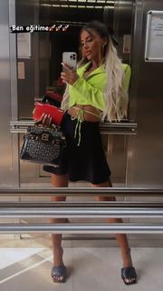 Tugce Ozbudak feet photo thumbnail