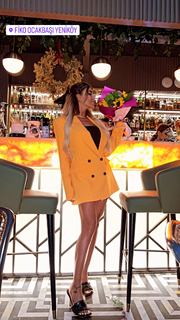 Tugce Ozbudak feet photo thumbnail