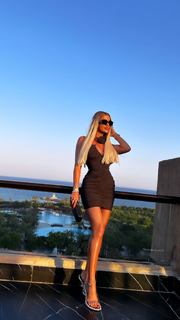 Tugce Ozbudak feet photo thumbnail