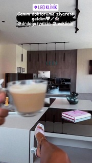 Tugce Ozbudak feet photo thumbnail