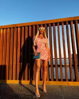 Tugce Ozbudak feet photo thumbnail